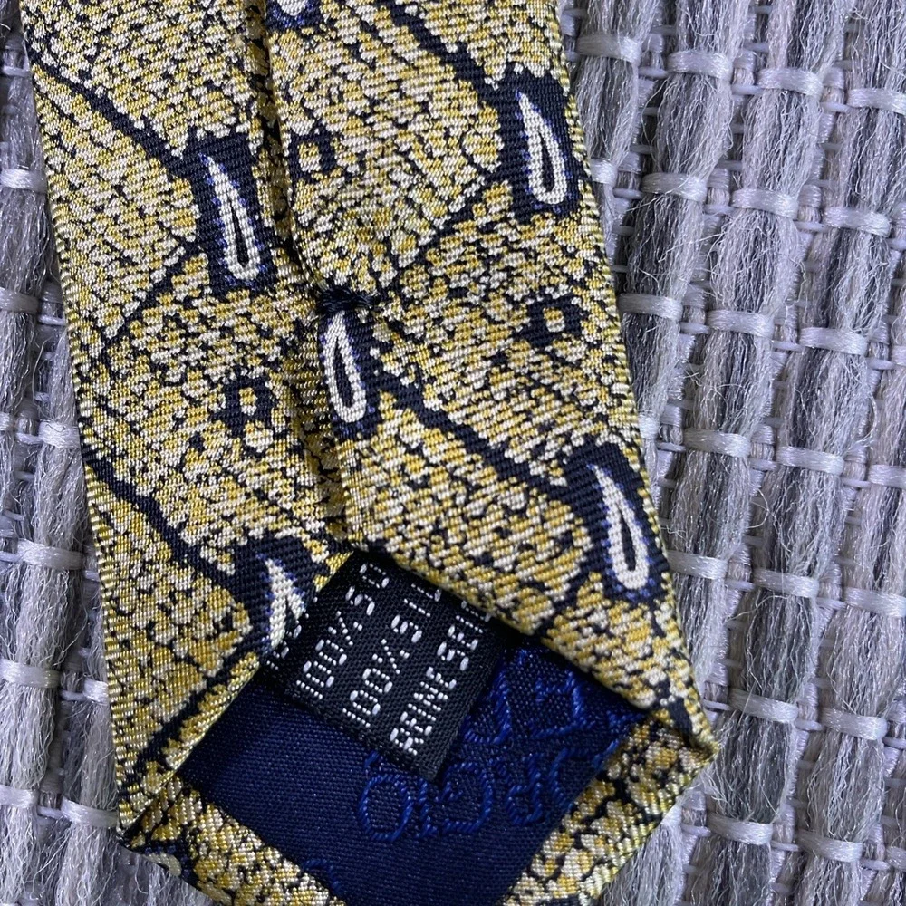 Giorgio Ferri Mens Silk Tie Yellow Paisley Geometric Grid Italy Gold Navy 58x3.7